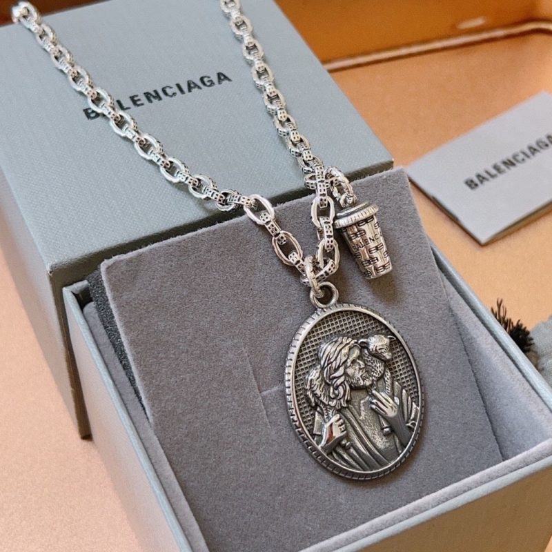 Ba1en*iaga necklaces